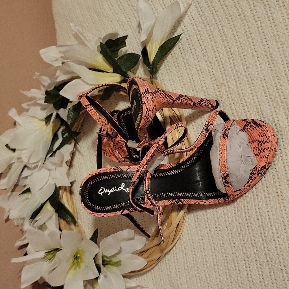 Qupid 4 inches heels slippers